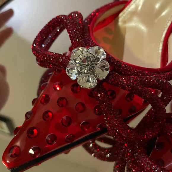 Authentic Mach & Mach Double Crystal Bow Pointed Toe Pump - Picture 8 of 14